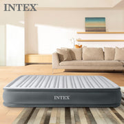 Intex 64417ED 22in Queen Dura-Beam Comfort Plush High-Rise Inflatable Air Mattress with Built in Pump for Travel and Camping, 600lb Weight Capacity
