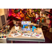 Crayola Marker Airbrush Spray Art Kit, 8 Washable Markers, 5 Stencils | Arts & Crafts Toys for Kids, Birthday, Holiday Gifts for Girls & Boys 6+, Battery-Powered Sprayer Kids Activities