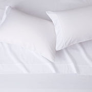 Amazon Basics Lightweight Super Soft Breathable Wrinkle-Resistant Microfiber 4-Piece Bed Sheet Set with 14-Inch Deep Pockets, Queen, Bright White, Solid
